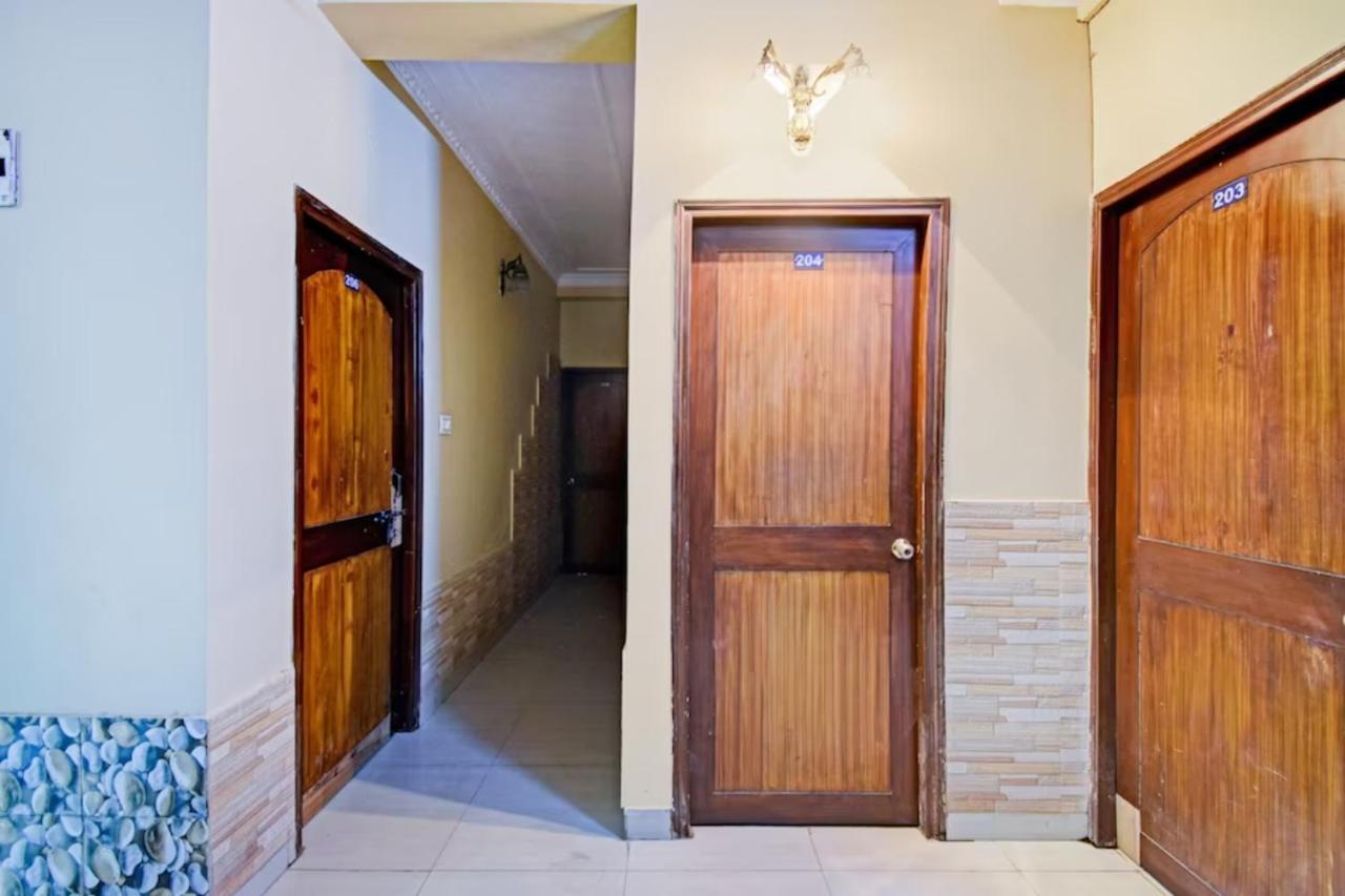 Hotel Elite Salt Lake - Couple Friendly - Near Sector V - Excellent Customer Service