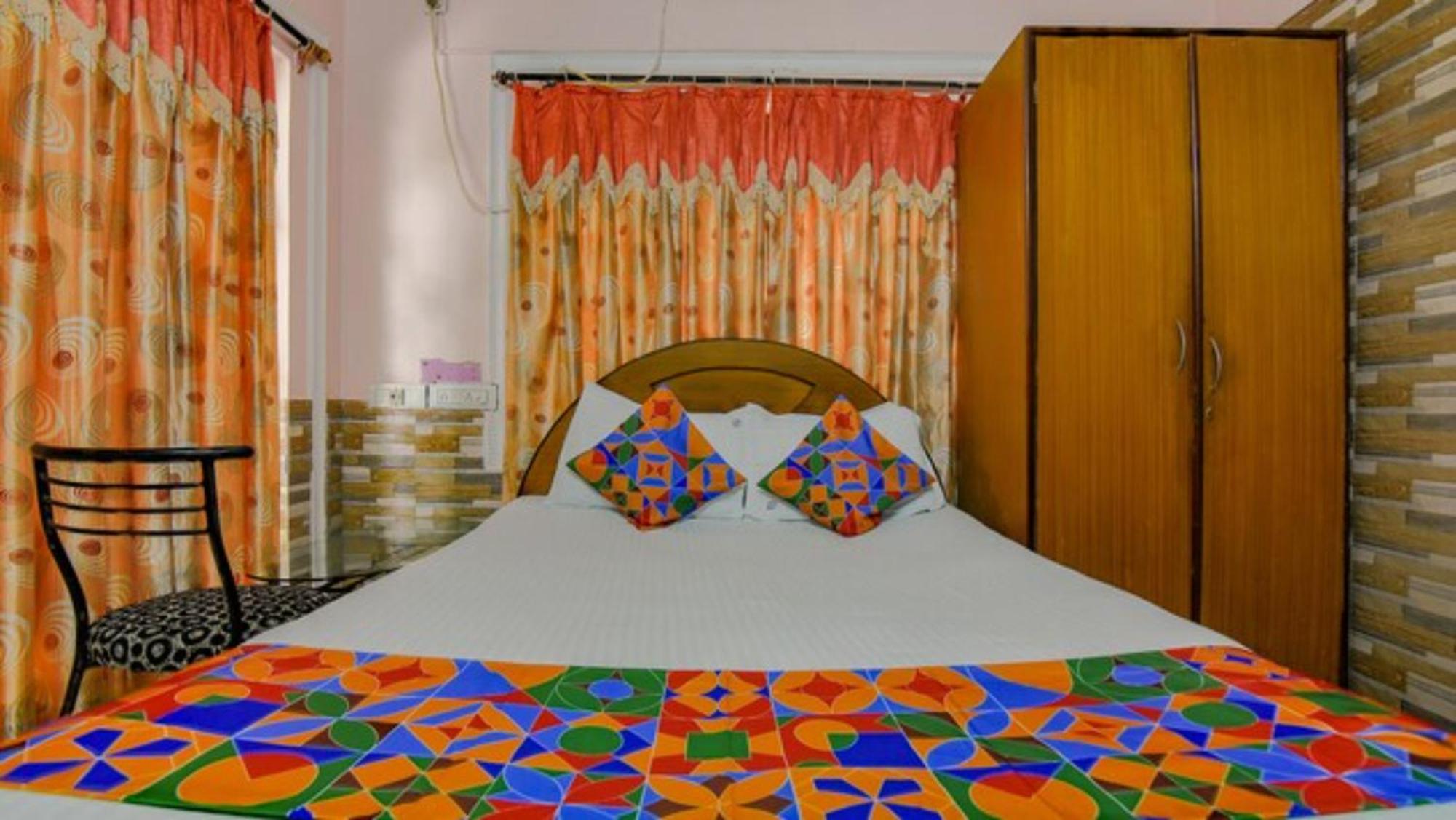 Elite Salt Lake - Couple Friendly - Near Sector V - Excellent Customer Service Kolkata